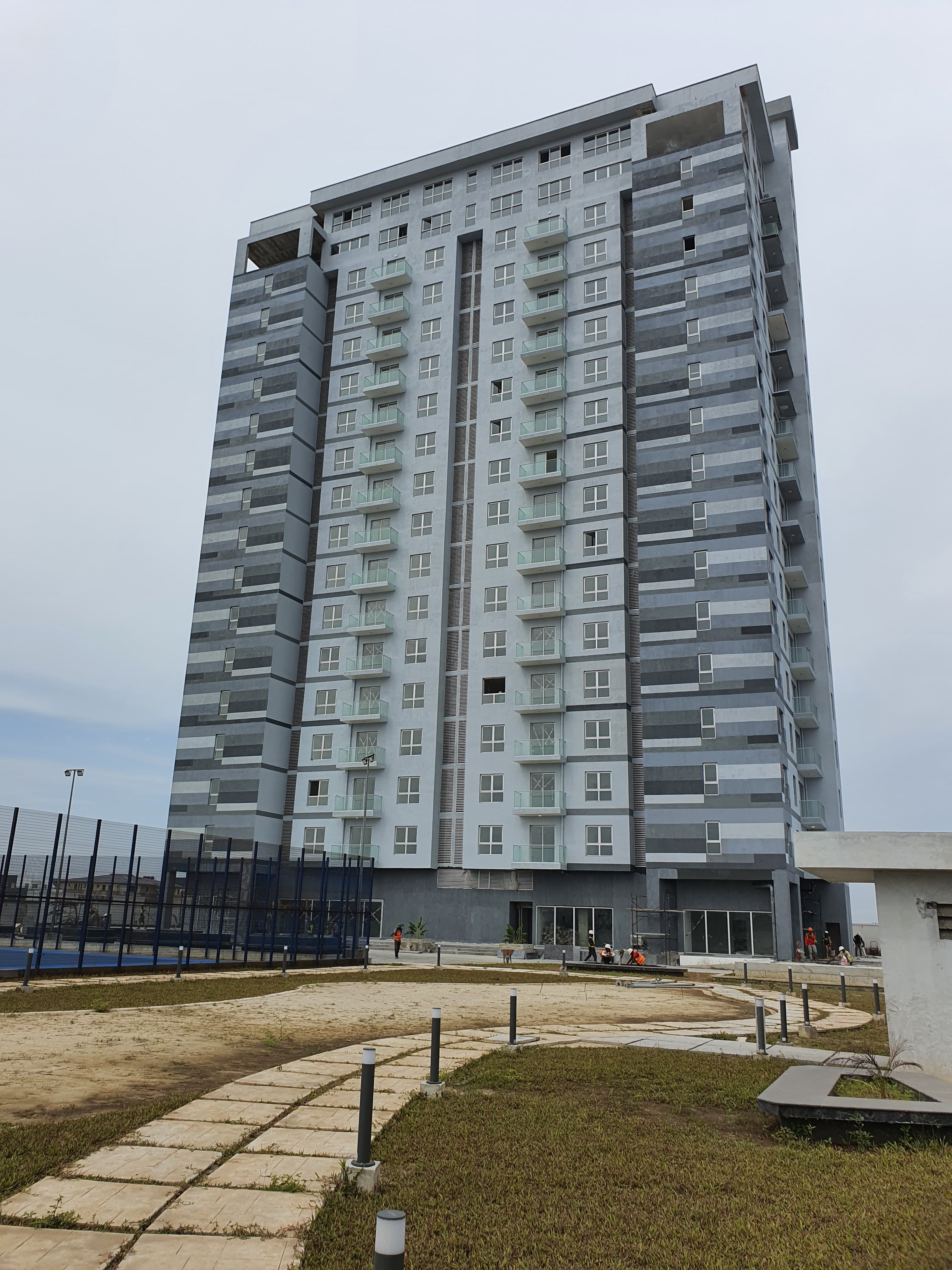 Sapphire Tower, Bluewater